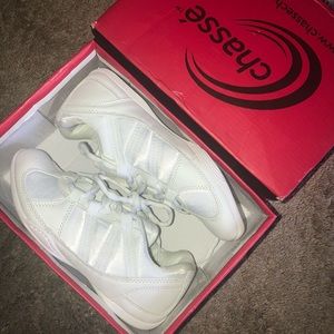 New chasse cheer shoes size 1